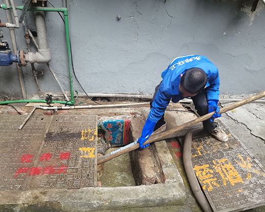 衢江清掏化粪池